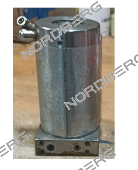 Пневмонасос для домкрата N402 (с июня 2014) NORDBERG 01-00005720 01-00005720